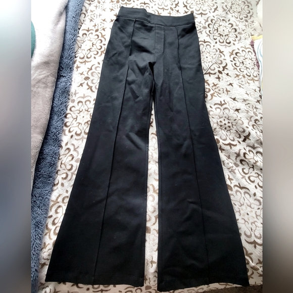 COPY - Spanx high-waist flare Ponte pants in classic black sz M Nwot - Picture 4 of 5